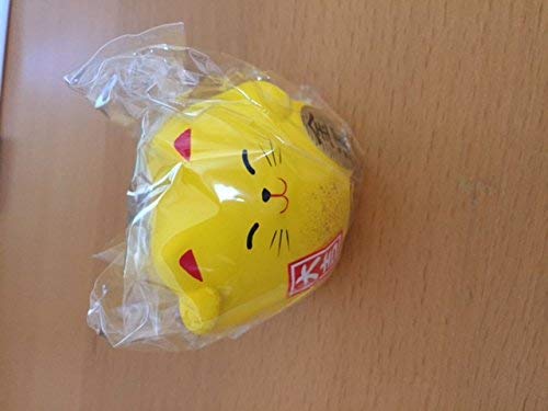Maneki Neko Charm Kin-un Collectible Figurine, Wealth, Yellow
