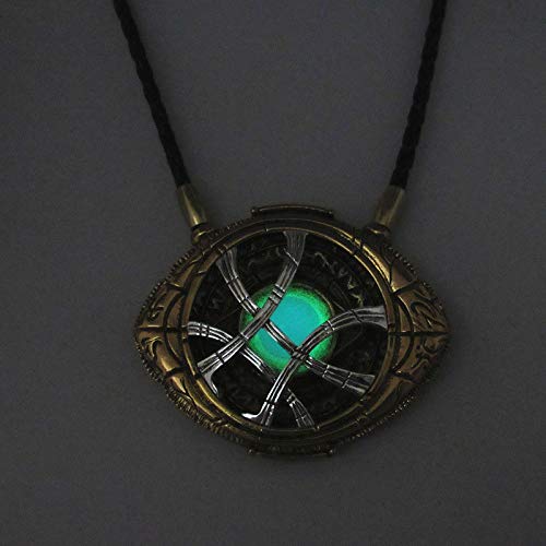 71mm Dr Doctor Strange Eye of Agamotto Amulet Pendant Necklace Glow in The Dark