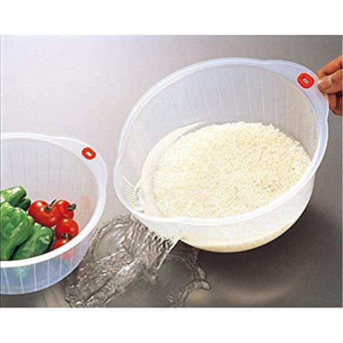 Plastic Japanese Rice Washing Bowl with Strainer, 2 quart