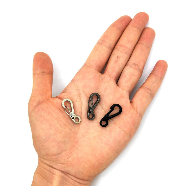 30PCS Mini SF Carabiner Clips Small Spring Snap Hook Tiny Carabiners Buckle Backpack Clasps EDC Keychain for Camping Bottle Using Accessories Paracod Tactical Survival Gear (3 Colors)