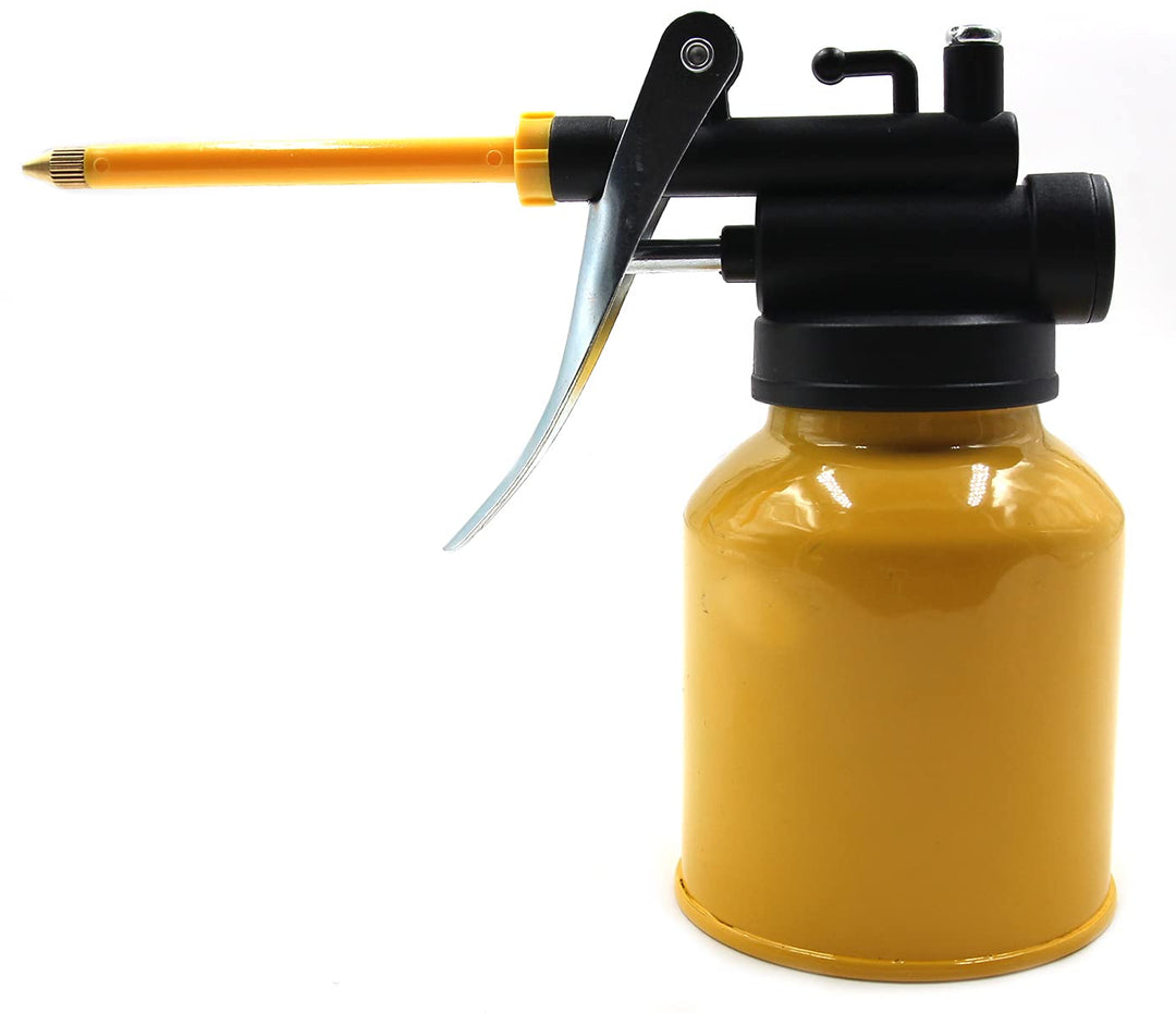 Professional 250ML/8 oz Metal High Pressure Feed Oil Spray Gun Bottle Oil Can Pump Oiler with Long Nozzle