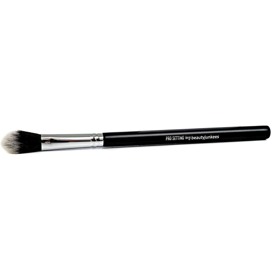 1 pc Pro Setting Powder, Black: Pro Setting Powder Makeup Brush, Small Tapered Blending for Under Eyes, Highlighter, Soft, Synthetic, Vegan, Cruelty Free