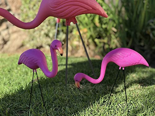 GIFTEXPRESS Pink Flamingos Yard Decorations - 4 Pack Small 14 Tall Plastic Flamingo Statue w/Metal Stakes - Lawn Ornaments & Garden Decor for Outdoor Parties
