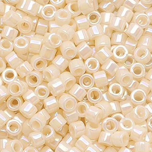 Delica Seed Beads 11/0 Opaque Cream AB DB157 6.8 Grams