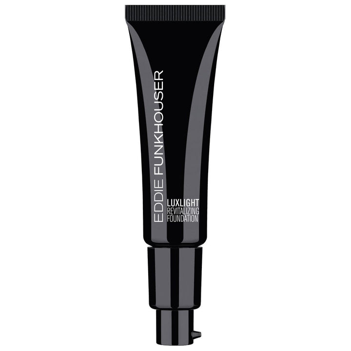 Luxlight Revitalizing Foundation, Light, 32 ml / 1.08 fl. oz.