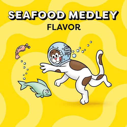 Classic Crunchy and Soft Cat Treats Seafood Medley Flavor, 16 oz. Tub
