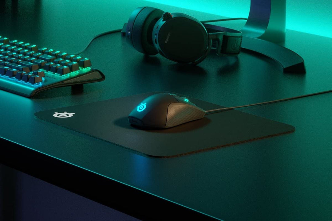 QcK Gaming Mouse Pad - Medium Cloth - Optimized For Gaming Sensors