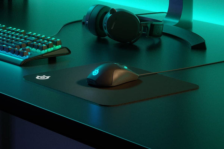 QcK Gaming Mouse Pad - Medium Cloth - Optimized For Gaming Sensors