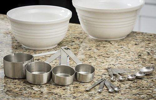 TableCraft H726 Bakers Dozen Measuring Set Includes Measuring Spoons, Measuring Cups and Spice Spoons