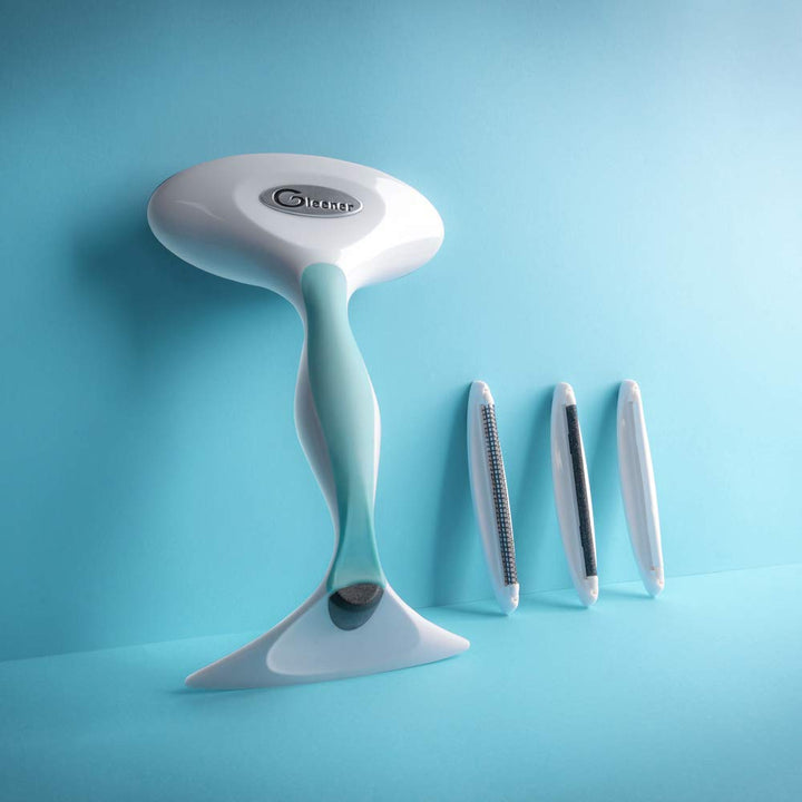 Gleener Battery-Free Fabric Shaver &amp; Lint Brush