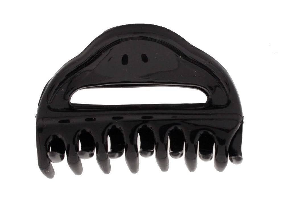 See Through Opening Designed With Flair In Black Hair Claw