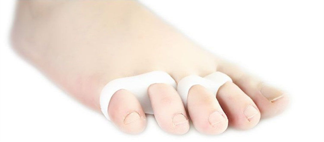 AnHuaUnisex Small Toe Soft Silicone 2 Holes Orthotics Bunion Tail Toe Straightener Separator Shield Protector Spreader Corrector Adjuster Foot Pain Relief