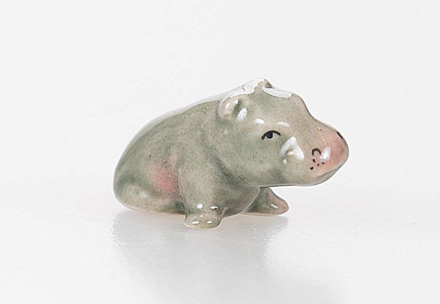 Tiny 1¼ Gray Sitting Hippopotamus Figurine - Miniature Hand Made Painted Ceramic Hippo African Aquatic Mammal Wildlife Animals Cute Porcelain Decorative Collectible Figures Décor Gifts