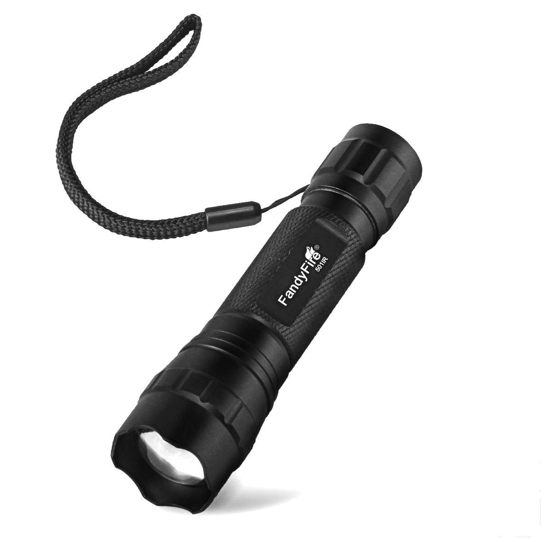 940nm IR Flashlight Illuminator Infrared Light Night Vision Adjustable Focus LED Flashlight Torch for Hunting (Not Included 18650 Battery)