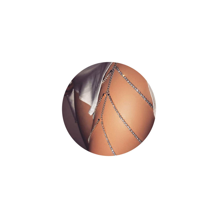 Boho Crystal Sexy Leg Chains Gold Body Chains Multilayer Beach Thigh Chain Fashion Body Jewelry for Women and Girls (silver)