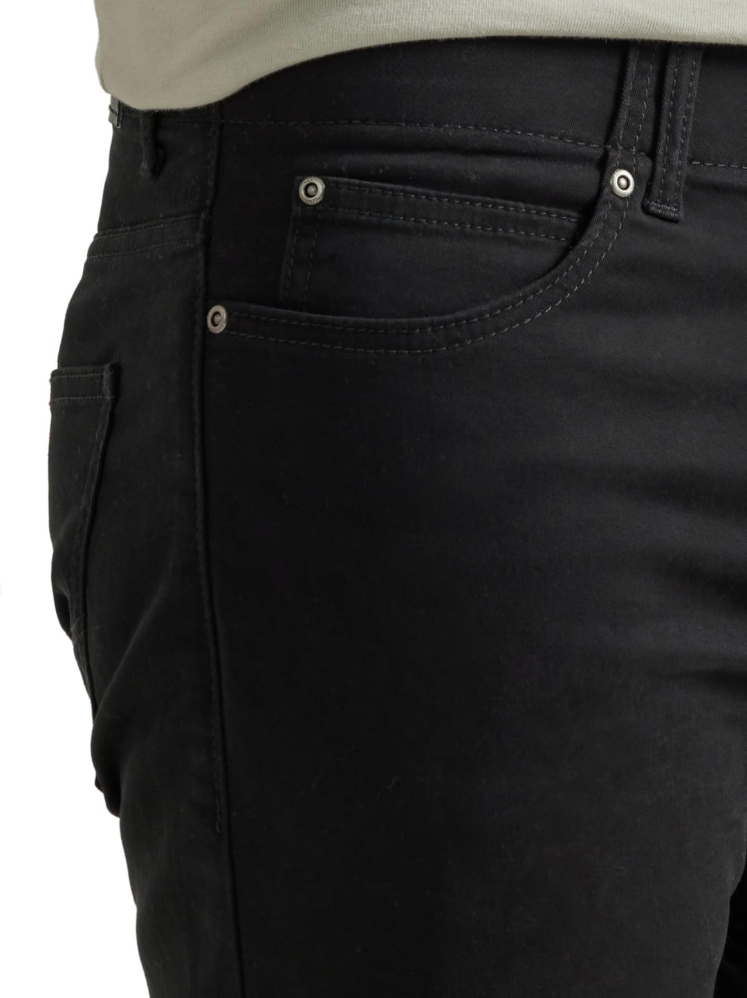 Men&#39;s Extreme Motion Slim Straight Jean Black 34W x 32L
