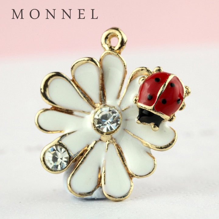 Creative DIY White Daisy Ladybug Crystal Charms Pendant