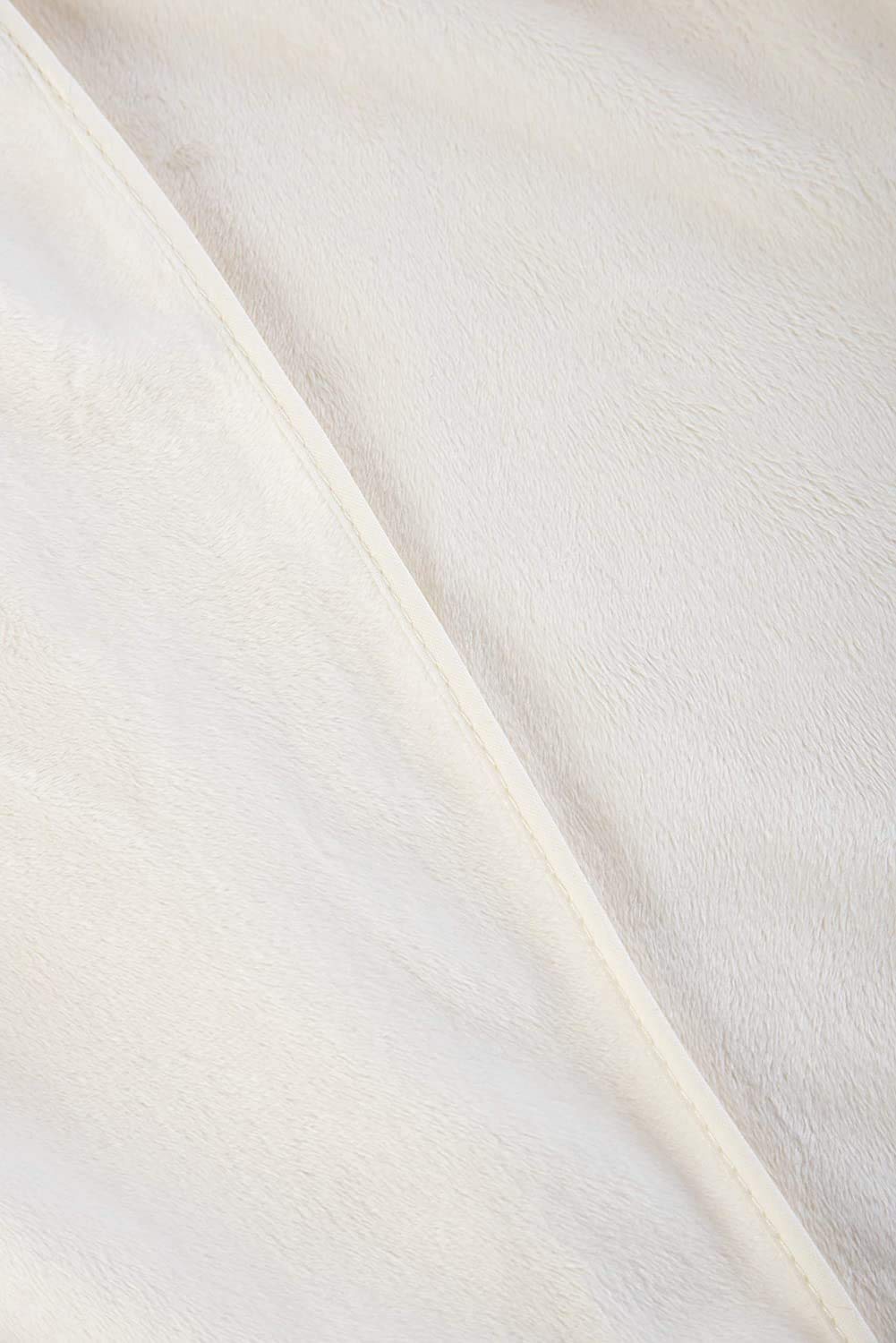 Cloud 9 Women&#39;s Plush Microfiber Knee Length Spa Wrap, Simple Body Wrap, Microfiber, Elasticized Top with touch-and-close fasteners, Machine Washable, 32 inch length, Soothing Sand