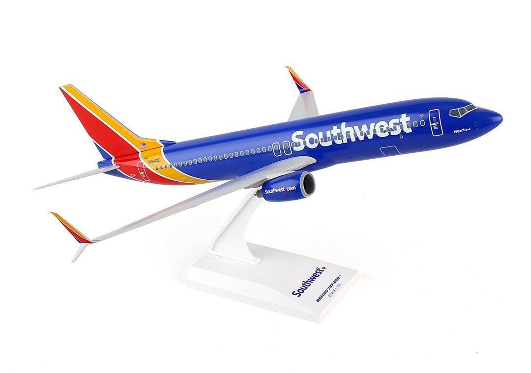 Daron Southwest 737-800 1/130 New Livery Heart Model Kit Blue