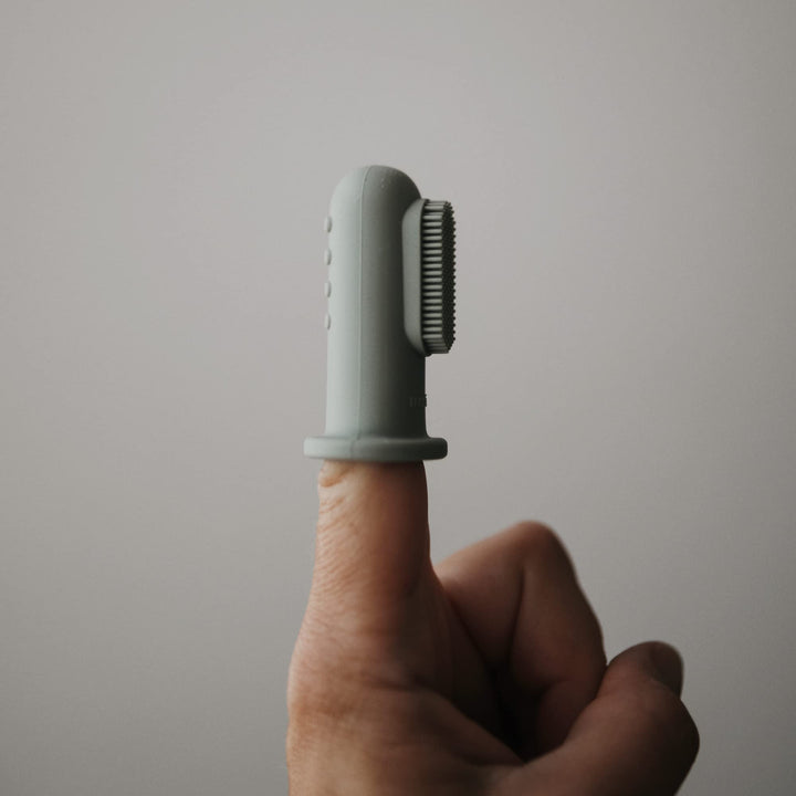 mushie Baby Finger Toothbrush (Cambridge Blue/Shifting 