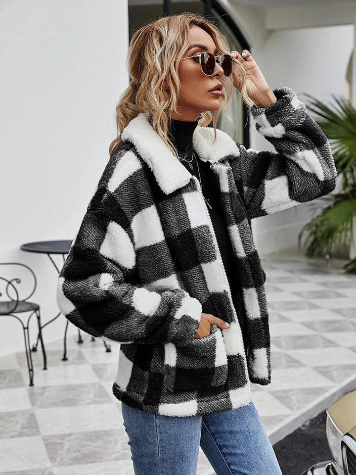 Women&#39;s Coat Casual Lapel Fleece Fuzzy Faux Shearling Zipper Coats Warm Winter Oversized Outwear Jackets (Black White Plaid,Small)