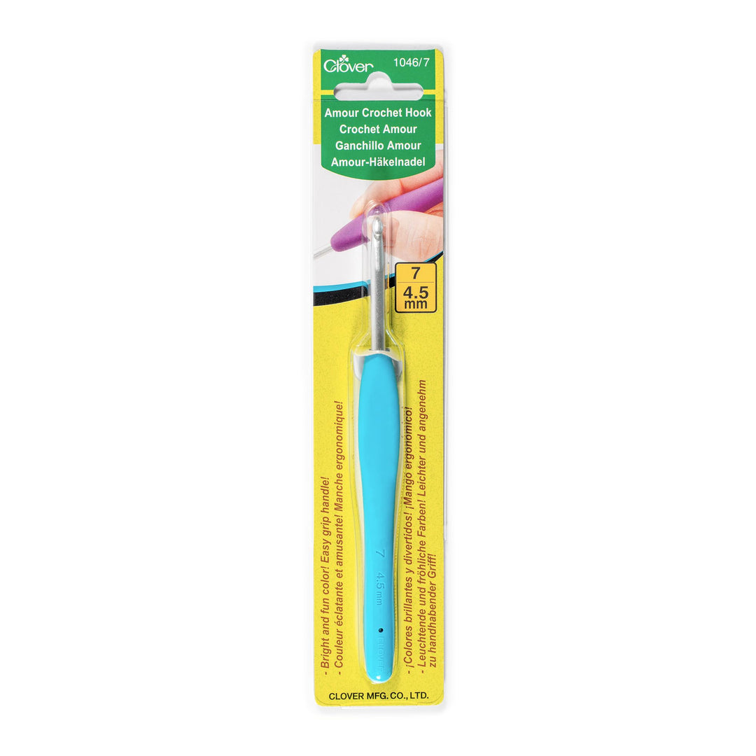 Clover Amour Crochet Hook: 4.5mm, Blue