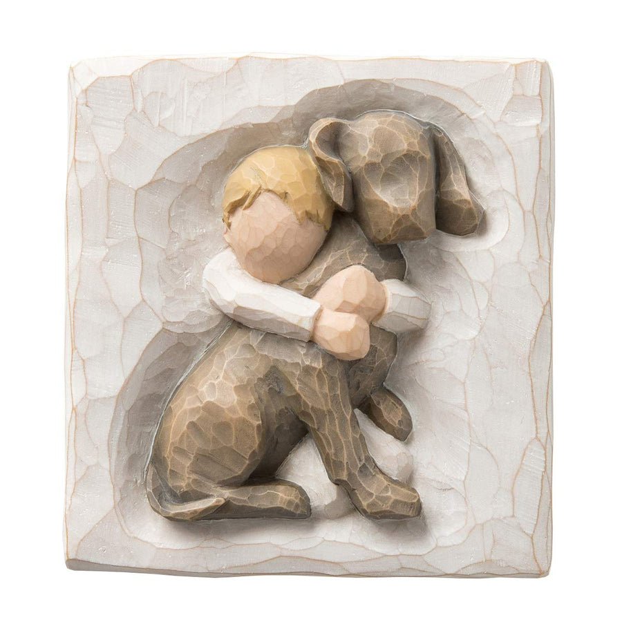 Hug Plaque, Sculpted Hand-Painted bas Relief