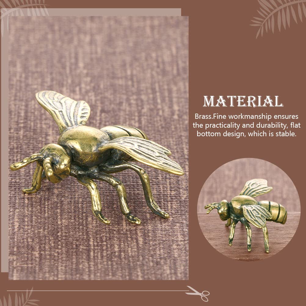 Bee Miniature Figurine, 2PCS Brass Animal Insects Figurines, Small Bee Statue Ornament Home Decor Accents Living Room Office Bookself Tabletop
