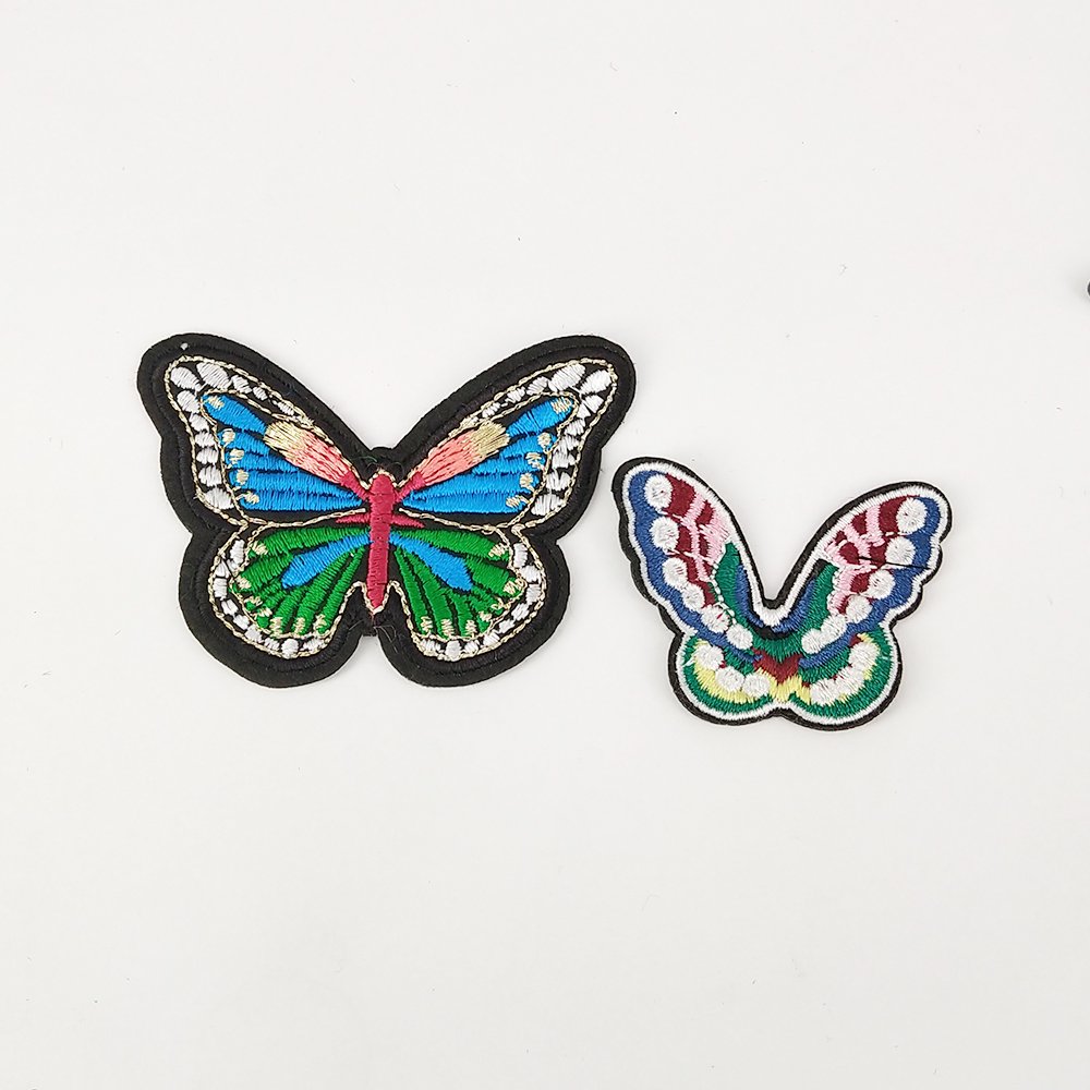 Random 16pcs Embroidered Butterfly Patch Sew On/Iron On Patch Applique Clothes Dress Plant Hat Jeans Sewing Flowers Applique DIY Accessory (Butterfly)