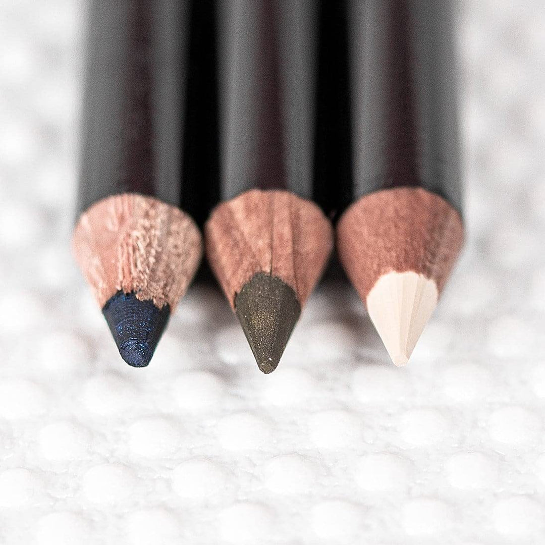 Natural Eyeliner: White