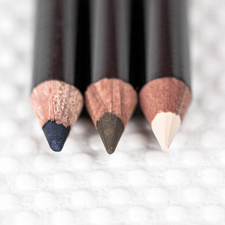 Natural Eyeliner: White