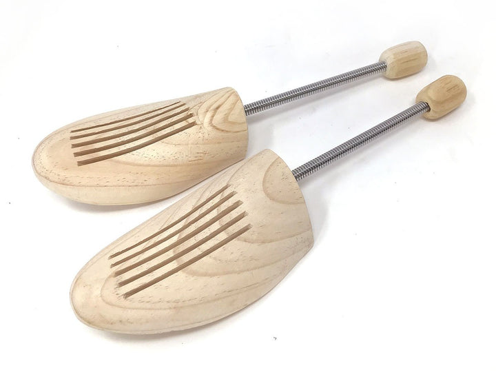 Little Wholesale Program - Solid Pine Shoe Tree - 6 Pairs (Medium)