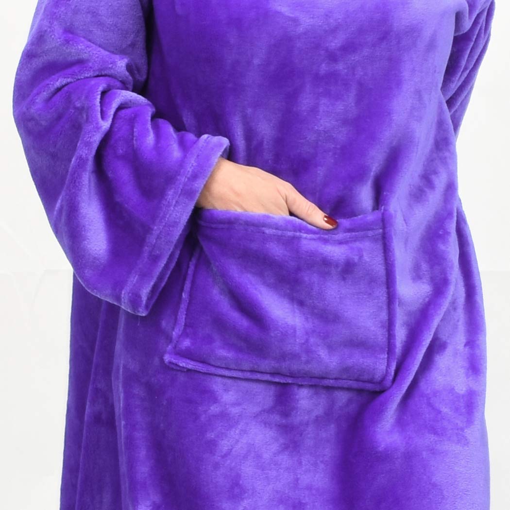 Catalonia Wearable Fleece Blanket with Sleeves and Foot