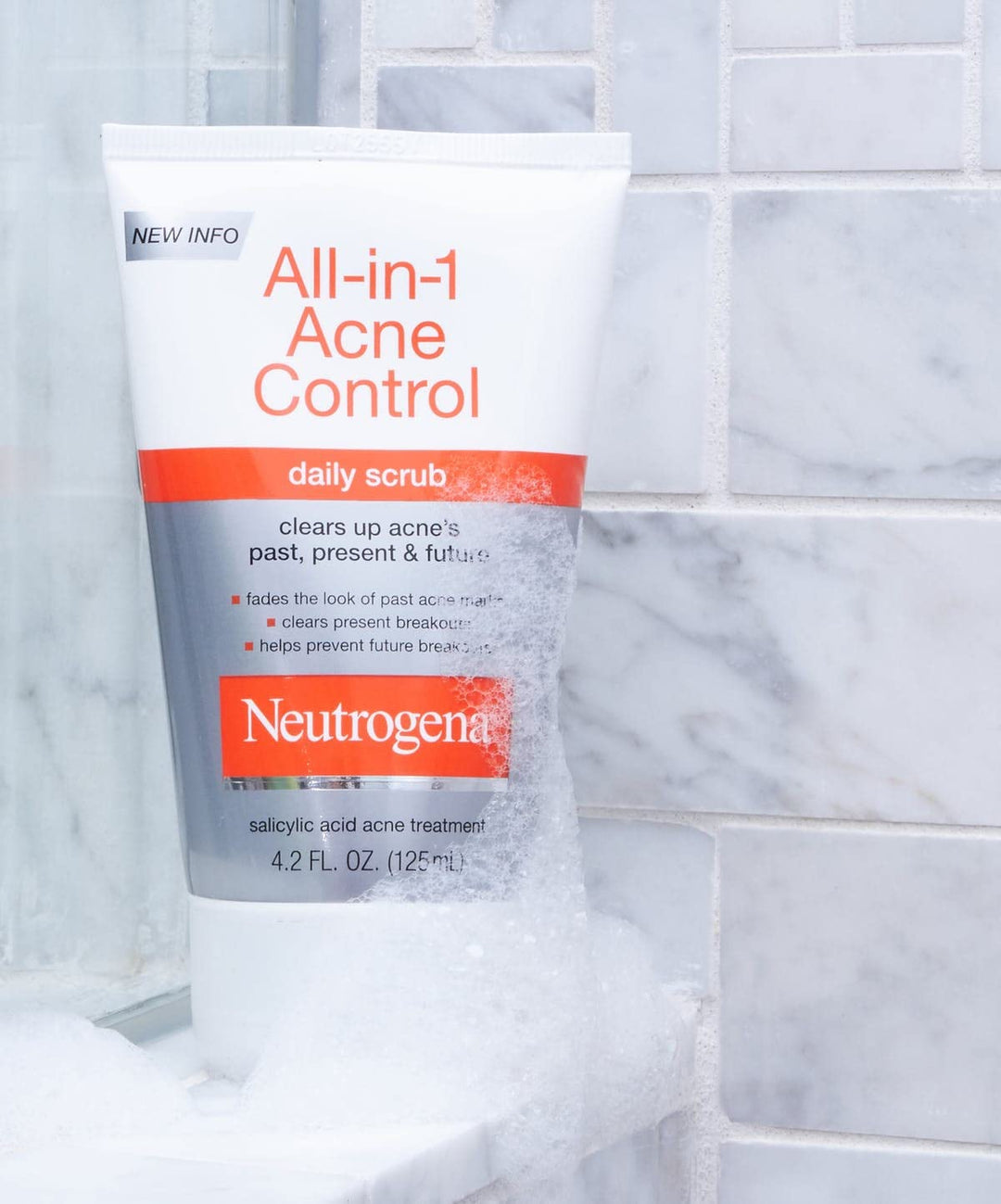 Neutrogena All-In-1 Acne Control Daily Face Scrub to Ex
