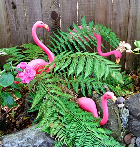 GIFTEXPRESS Pink Flamingos Yard Decorations - 4 Pack Small 14 Tall Plastic Flamingo Statue w/Metal Stakes - Lawn Ornaments &amp; Garden Decor for Outdoor Parties
