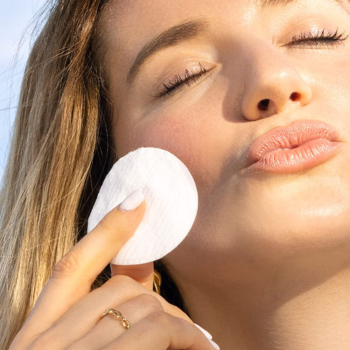 Cotton Rounds Organic (100 ct.), Fragrance &amp; Chlorine-Free Cotton Pads, 100% Biodegradable Ultra Absorbent Cotton Pads, Cruelty-Free Natural Make Up Removal &amp; Personal Care