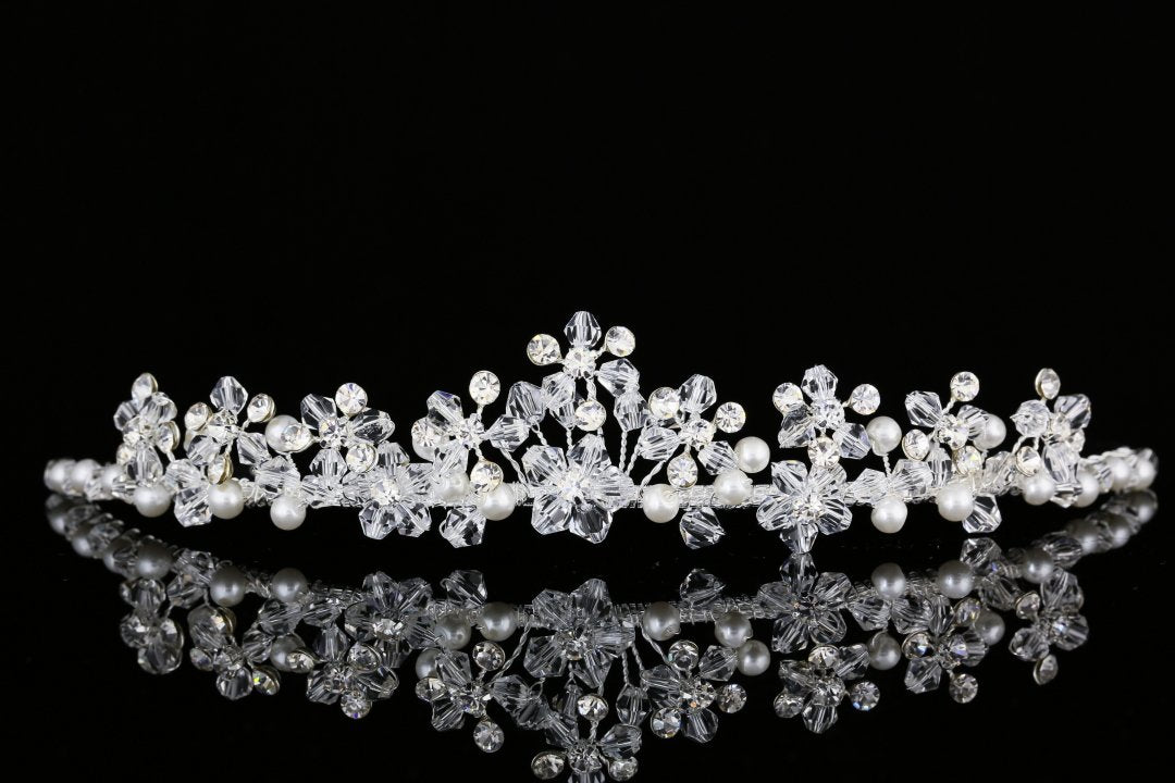 Handmade Bridal Flower Rhinestone Crystal Pearls Prom Wedding Crown Tiara T964