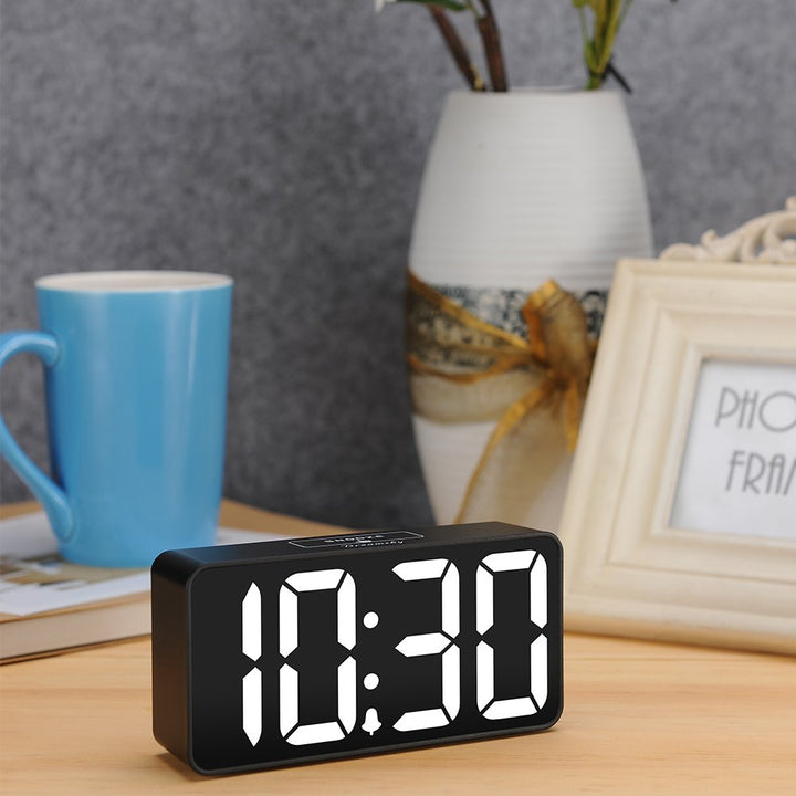 DreamSky Small Digital Alarm Clock for Bederoom, Large 