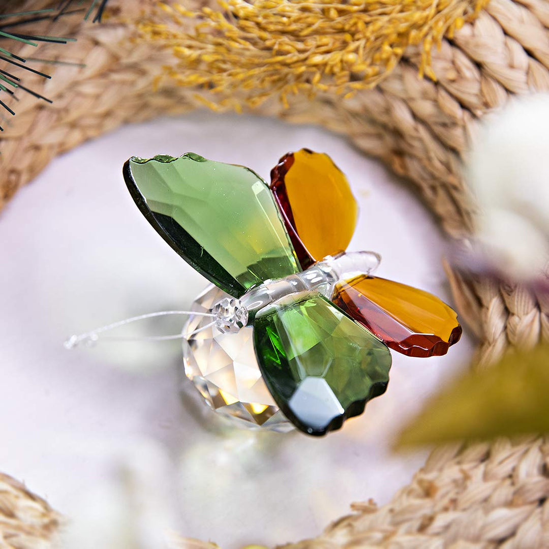 H&amp;D Crystal Butterfly Collectible Present, Handmade Art Glass Animal Figurine, Gift Boxed