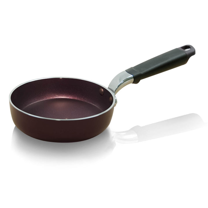 TECHEF - 5.5-Inch One Egg Frying Pan, Coated with New T