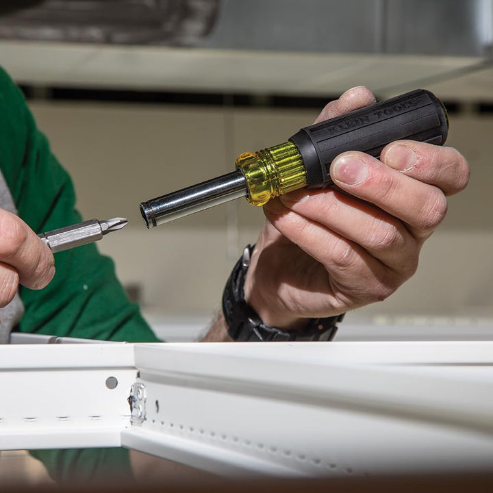 32500MAG Magnetic Multi-Bit Screwdriver / Nut Driver, 11-in-1 Multi Tool with 8 Bits, 3 Nut Driver Sizes, Cushion Grip Handle