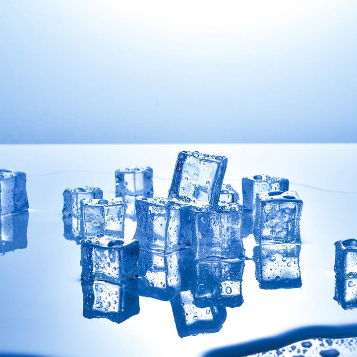 Acrylic Ice Cubes Square Shape, Glass Luster Ice Cubes, Fake Artificial Acrylic Ice Cubes Crystal Clear for Photography Props Kitchen Toy Decoration 1inch/2.5cm (20 PCS)