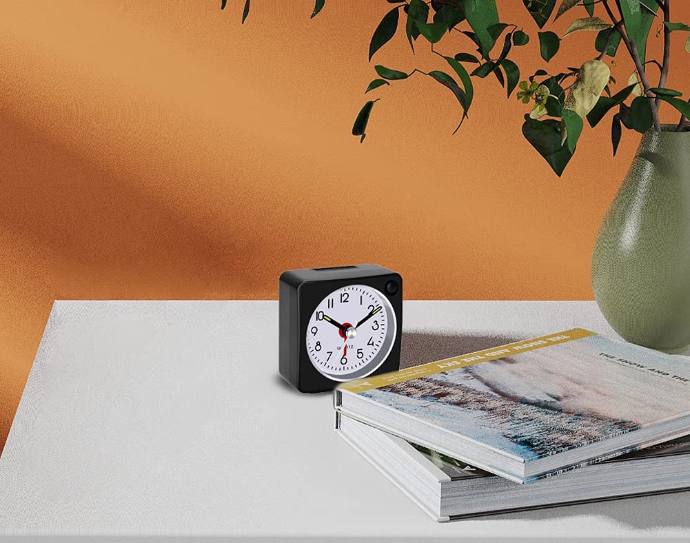 Travel Analog Alarm Clock, 2.25 inch, Ultra Small Clock with Snooze and Light Function, Super Silent Non Ticking, Battery Operated, Easy Setting