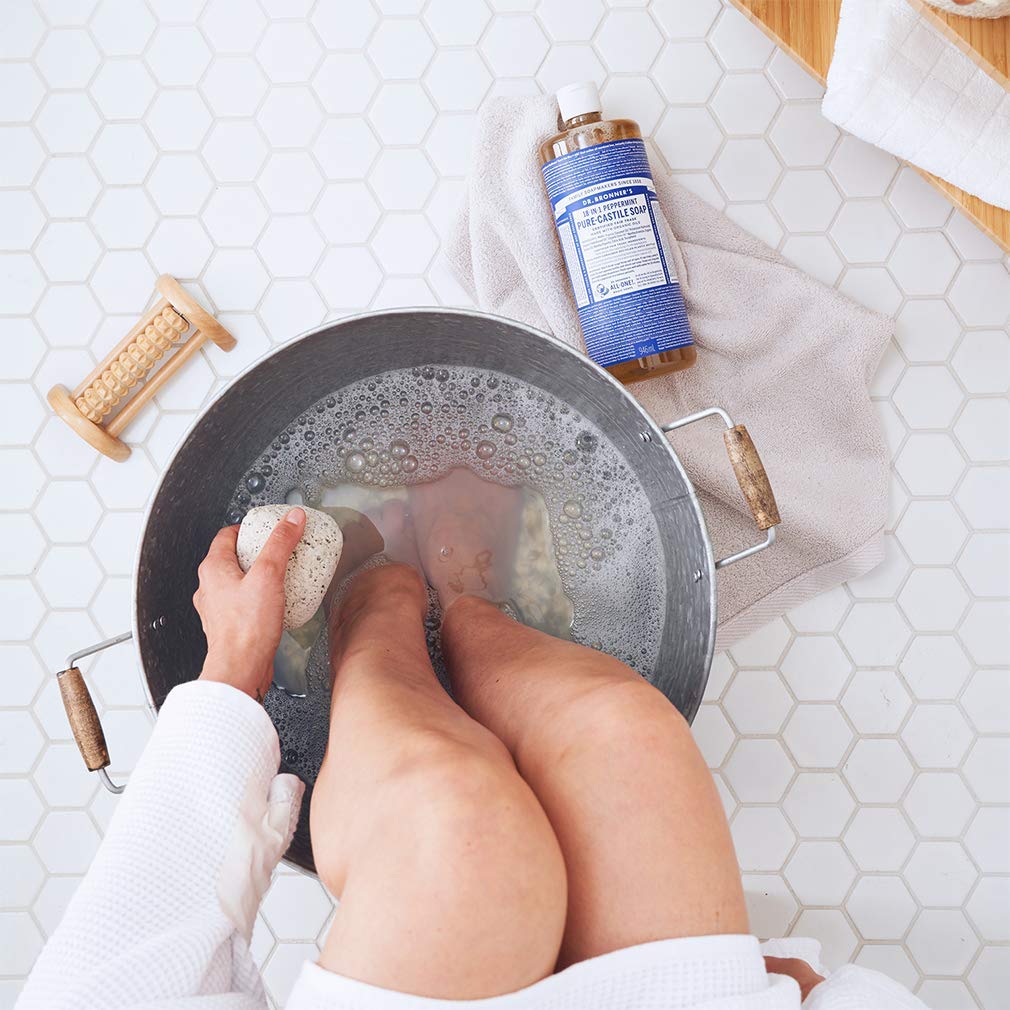 Dr. Bronner&#39;s Magic Soaps Pure Castile Soap 18-in-1 Hemp Peppermint, 32 Oz Bottle