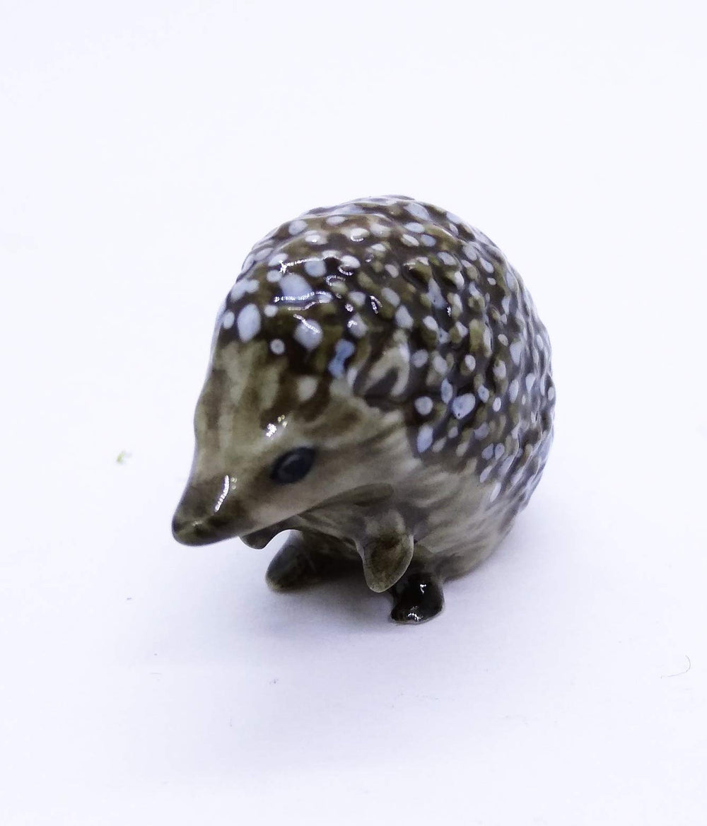 Tiny 1¼ Long Brown Sitting Hedgehog Figurine - Miniature Hand Made Painted Ceramic Porcupine Echidna Spiny Mammal Nocturnal Animals Porcelain Decorative Collectible Figurines Décor Gifts