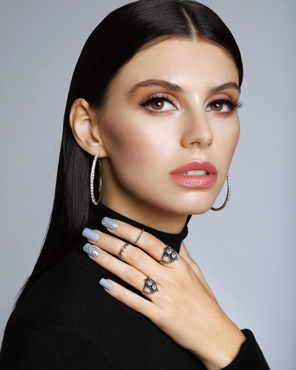 Magnetic Lashes, Crowd Pleaser, 1 Pair of Synthetic False Eyelashes With 5 Double Strength Magnets, Wind Resistant, Dermatologist Tested Fake Lashes Last Up To 16 Hours, Reusable Up To 15 Times