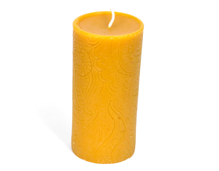 BeeTheLight Beeswax Large Pillar Candle (2.7 x 5.4) - Smokeless Unscented Candle - 72 Hours Burn Time - Natural &amp; 100% Pure Beeswax Candle - Handmade Decorative Pillar Candle (Natural Yellow, Large)