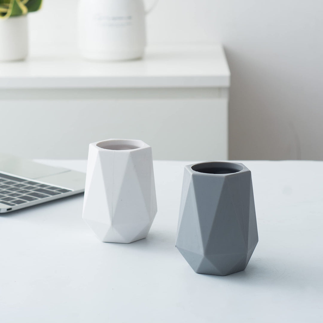 Silicone Desk Pen Holder Stand Diamond Facet Pencil Cup Pot Desk Organizer Makeup Brush Holder (2 Pack-White)