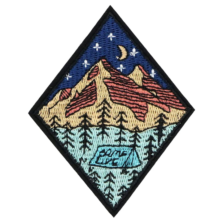 Outdoor Outdoor Hiking Mountain Camping Backpack Patch Embroidered Applique Badge Iron On Sew On Emblem