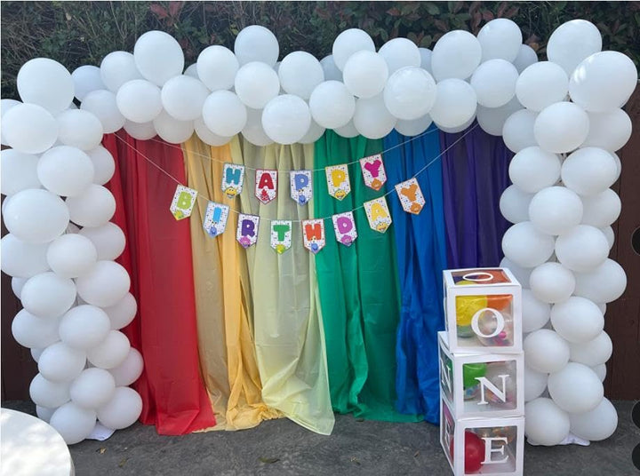 10-inch white latex balloons 100 / bag